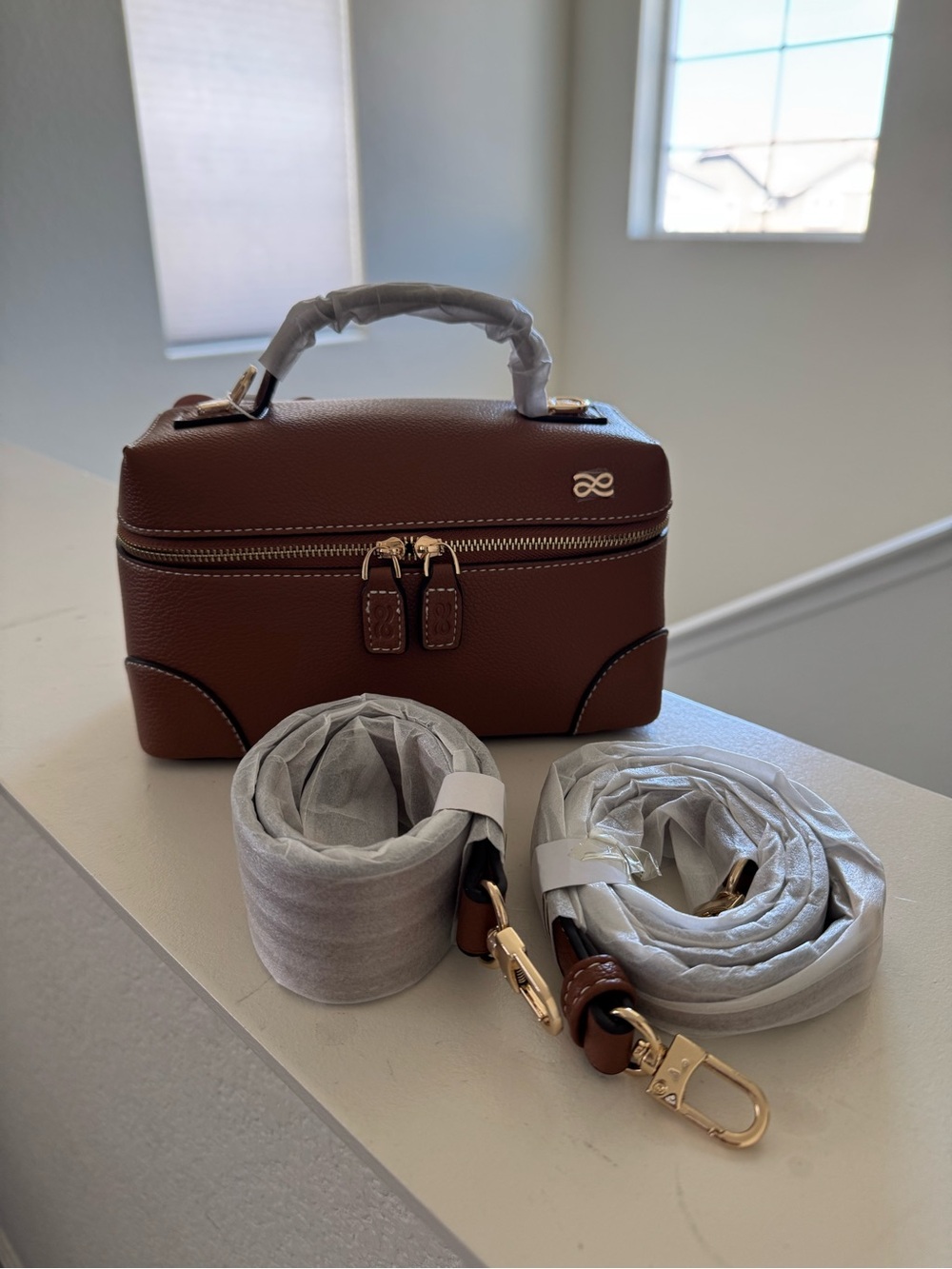 House of LittleBunny Vanity in PU Leather with Two Removable Straps